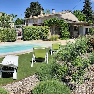 La Maison Du Petit Ecolier LʼIsle-sur-la-Sorgue